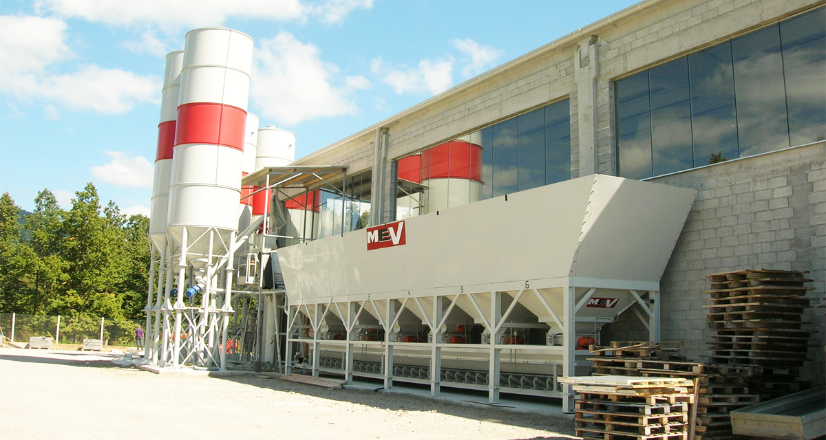 MEV Construction and industrial machinery and equipment